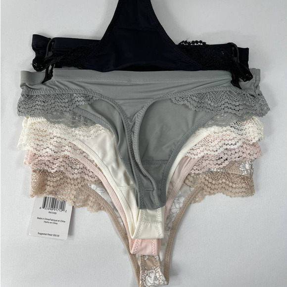 Sophie b Women's 5 Pair Pack Invisible Edge Thongs Floral Multicolor Small NEW - Picture 6 of 11